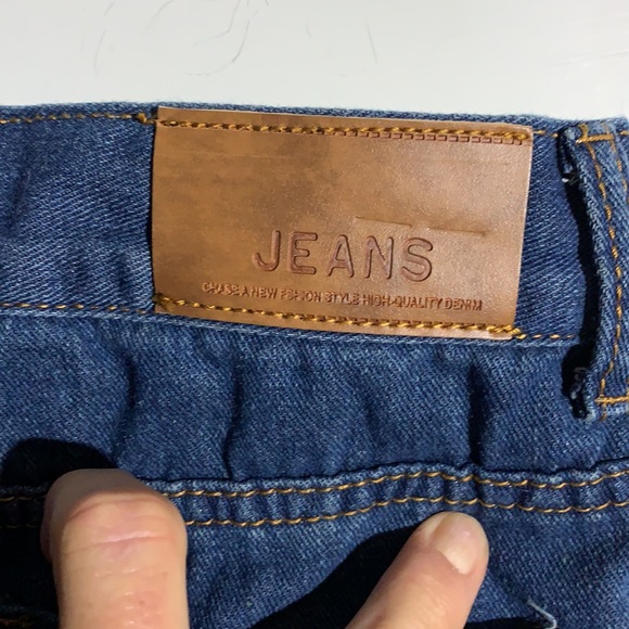 Great condition Jean shorts 30” waist - Picture 3 of 3